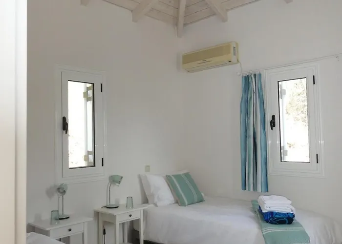 Villa Petros, Vassiliki, Lefkada - 3 Bedrooms, Pool, Stunning Views *