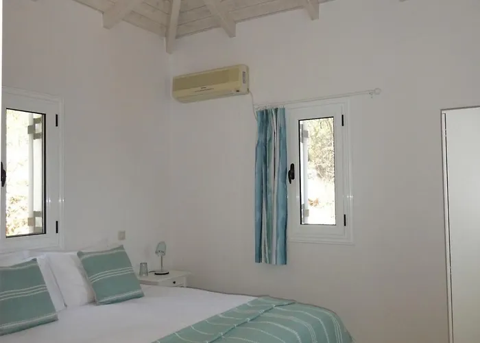 Petros, Vassiliki, Lefkada - 3 Bedrooms, Pool, Stunning Views Villa Pondi